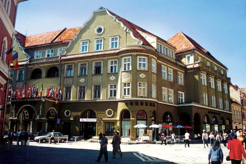 Hotel Coroana Brasov Luaran gambar